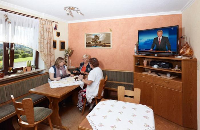 Hotel Garni Assion Birgel Exterior photo